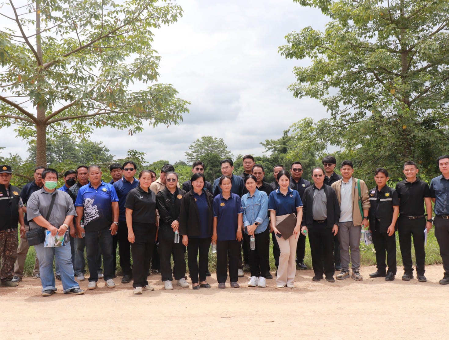 สำนักงานก่อสร้างชลประทานขนาดกลางที่2 ร่วมกิจกรรมตรวจเยี่ยมพื้นที่โครงการและเข้าพบหน่วยงานราชการในพื้นที่งานจ้างสำรวจ ออกแบบ ประตูระบายน้ำน้ำปั้ว -ไหลน่าน ตำบลปั้ว/ตำบลไหล่น่าน
